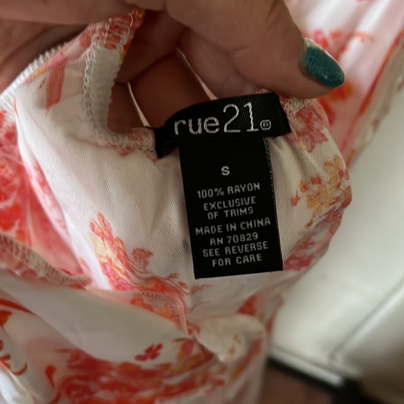Floral Rue21 Dress - Picture 5 of 5